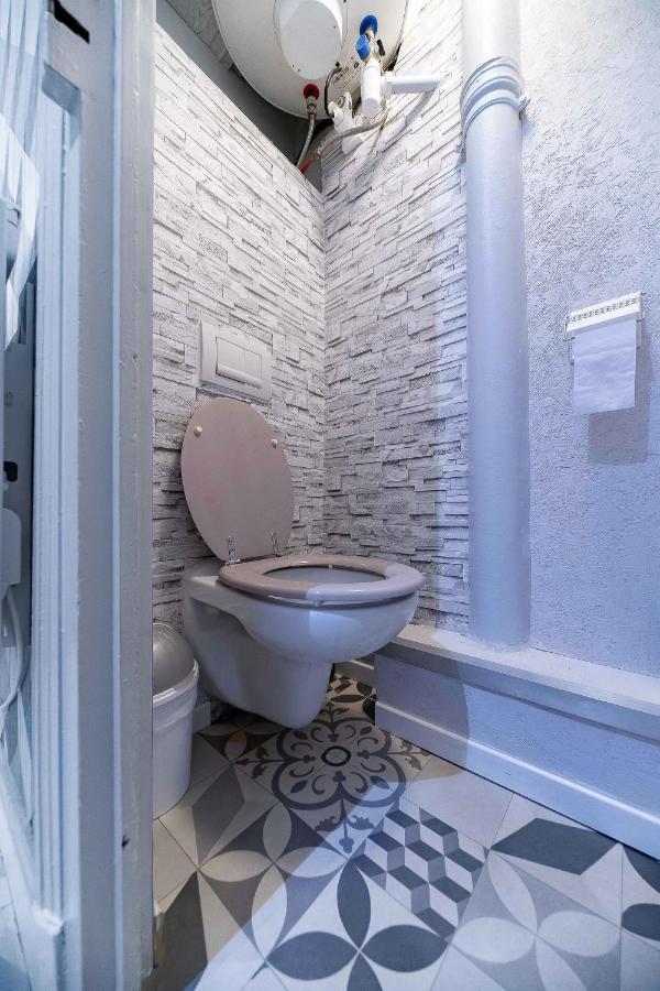 Le Gacon - Appartement Centre Ville 비시 외부 사진