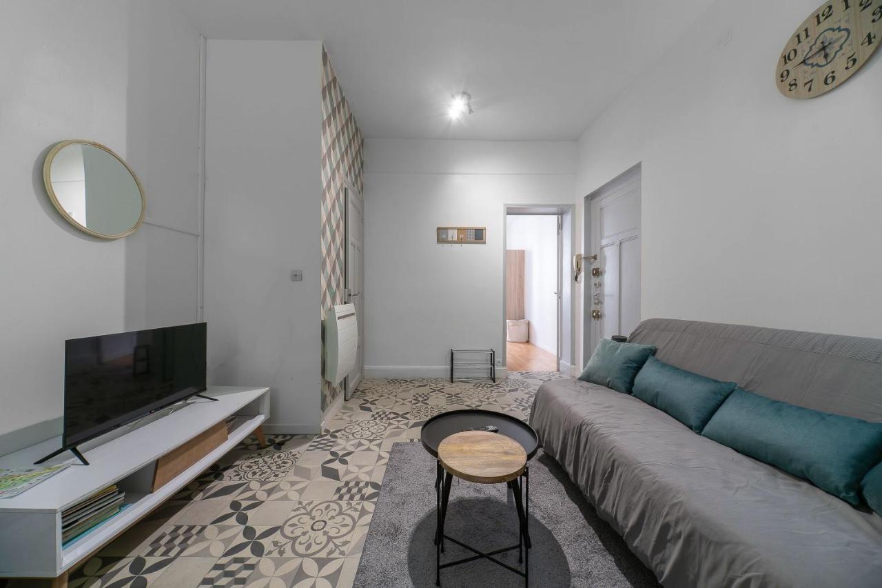 Le Gacon - Appartement Centre Ville 비시 외부 사진